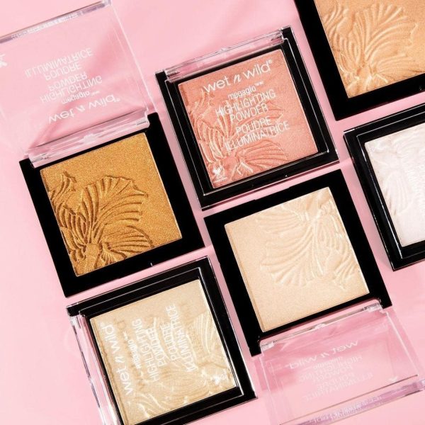 Markwins Highlight Powder 0.19oz Golden Crown-3